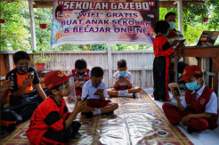 Dewan Usul Beri Bantuan...