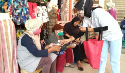 Grand Pangandaran Bagikan Masker dan Hand Sanitizer ke Pelaku Usaha Wisata