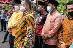 Mendagri Ajak Kepala Daerah Canangkan Gerakan Sejuta Masker