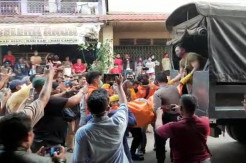 Wanita Cantik Ditemukan Tewas Bersimbah Darah di Losmen