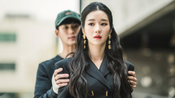 Ini 5 Keanehan Besar dalam Serial It’s Okay to Not Be Okay
