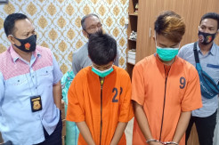 Sopir dan Kernet Truk Tangki Air Setubuhi Anak di Bawah Umur