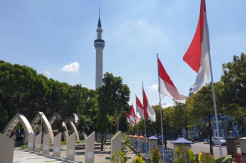 Masjid Al Akbar Surabaya Gelar Upacara 17 Agustus Wujud Cinta NKRI
