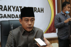 Gedung DPRD Pangandaran Tampung Karya Seni dan Produk UKM Lokal