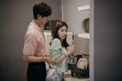 Ji Hyun Woo dan Kim...