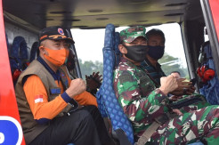 Pantau Hotspot, Pangdam II Sriwijaya Terbang bersama Dua Brigjen