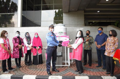 Kampanyekan Protokol Kesehatan, PIA DPR Gelar Baksos di Kompleks Parlemen