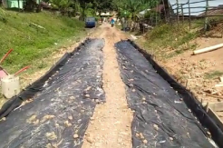Warga Simpang Solar Protes Pembangunan Jalan Setapak Terkesan Asal-asalan