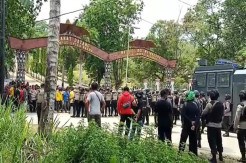 Tuntut Otsus Papua Jilid...