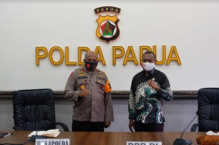 Bahas Konflik di Intan...