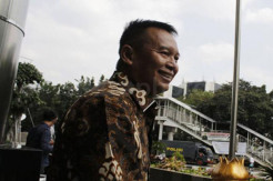 TB Hasanuddin: Saya...