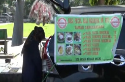 Demi Bertahan Hidup Selama Pandemi COVID-19, Pedagang Kaki Lima di Kota Mataram Banting Harga