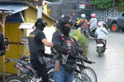 Baubau Sultra Memanas Sekelompok Pemuda Bersenjata Bertikai, Polisi Bersenjata Laras Panjang Bersiaga