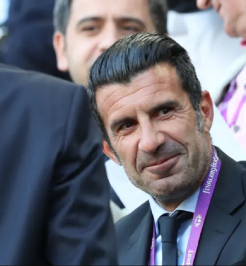 Figo Penghianat Termahal El Clasico