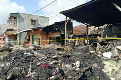 Warnet Bang Siregar di Sidimpuan Terbakar Menyambar 3 Bangunan Lainnya hinga Ludes