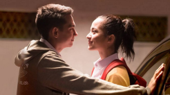 5 Film dan Serial tentang...