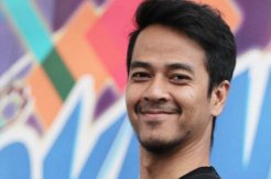 Gisel tak Kunjung Buka...