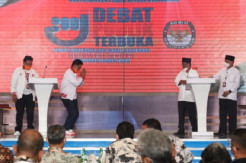 Tokoh Warga Sulteng Sebut Rusdy-Mamun Cerdas dan Berpengalaman