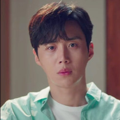 Dari Kim Seon-ho hingga Gong Yo, Artis -Artis Korea ini Mengaku Punya Kisah Cinta Pahit