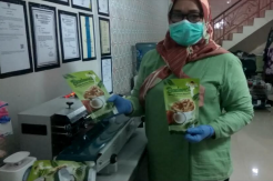 Bisnis Kripik Kelapa...