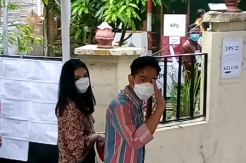 Tiba di TPS 22, Gibran Minta Warga Tak Takut ke Lokasi Pencoblosan