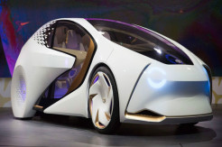 Toyota Segera Rilis Mobil Listrik?