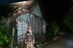59 Rumah di Lamongan Rusak Akibat Hujan Deras Disertai Angin Kencang