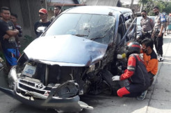 Janda 2 Anak Tewas Ditabrak Mobil Tetangga dan Terseret 25 Meter