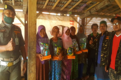 JNE-IFS Bagikan Ribuan Paket Makanan di Tengah Pandemi
