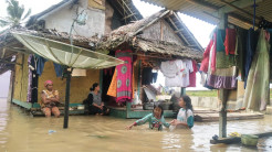 Sungai Cilemer Meluap, Ribuan Rumah Terendam Banjir