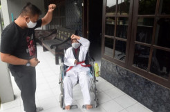 Gadis Cantik Jagoan Taekwondo Ini Tak Kenal Lelah Bertarung Melawan Stroke