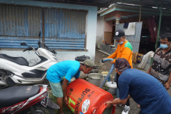 Cukupi Air Bersih, Laznas LMI Sediakan Tandon untuk Warga Jombang