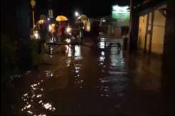 Tengah Malam, Puluhan Rumah di Ponorogo Diterjang Banjir Setinggi Paha
