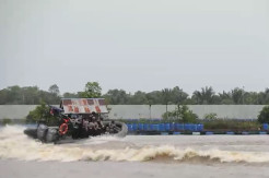 Penangkapan Terduga Teroris di Kalbar, Satu Orang Dijaga Ketat Polairud