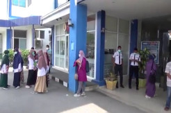 Gempa M5,8 Petugas dan Pasien RSUP M Jamil Padang Panik Berhamburan Keluar