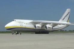 Antonov AN 124-100 Pesawat Kargo Terbesar Kedua di Dunia Mendarat Perdana di Bandara YIA