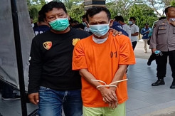Tak Punya Uang untuk Penuhi Kebutuhan Hidup, Manson Cetak Uang Sendiri Pakai Printer