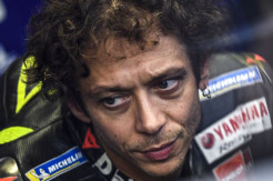 Saran Agar Yamaha Sukses, Valentino Rossi: Contek Suzuki!
