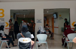 UI Laksanakan Vaksinasi Covid-19 bagi Seluruh Dosen