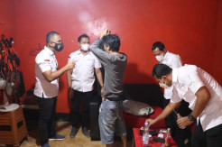 Jual Miras dan Sabu,...