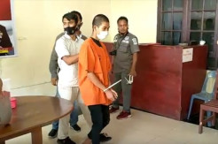 Rekam dan Unggah Video...