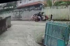 Palembang Gempar, Jambret Sadis Sikat Ponsel Lalu Injak Gadis Remaja di Jalan