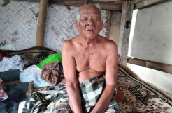 Tebus Dosa, Kakek 102 Tahun di Kuningan Pilih Tinggal di Gubuk Dekat Makam