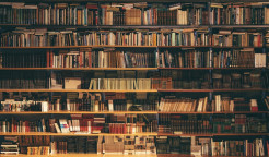 Dari Termahal hingga Terlaris, Ini 7 Fakta Menarik tentang Buku