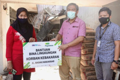 Pegadaian Beri Bantuan untuk Korban Kebakaran di Makassar