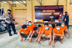 Asik Main, 8 Penjudi Jenis Samgong dan Mucikari Diamankan Tanpa Perlawanan