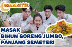 Berbagi Makanan Buka...