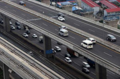 Travel Gelap Marak Jelang Larangan Mudik, 110 Kendaraan Diamankan