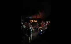 Medan Gempar, Pemuda Ini Nekat Bakar Rumah Sendiri