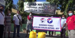 Gerkindo Bantu 1 Ton Beras untuk Korban Bencana di NTT